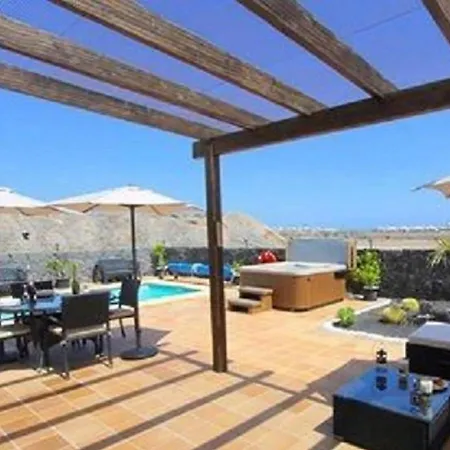 Villa Emma Playa Blanca Exterior photo